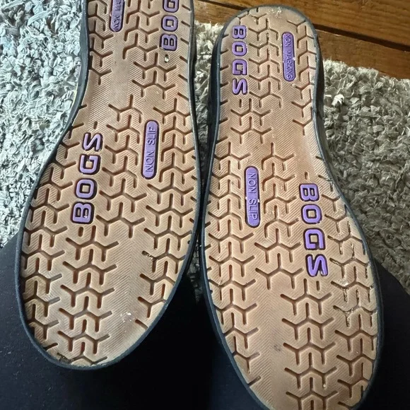 Bogs Mattie Posie rain booties Size 6 Black with multicolor floral print Size 6 - Picture 11 of 14